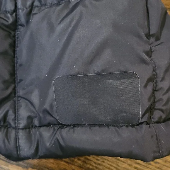 The North Face Women's Black Hooded Puffer Jacket 600 Fill - Picture 12 of 13